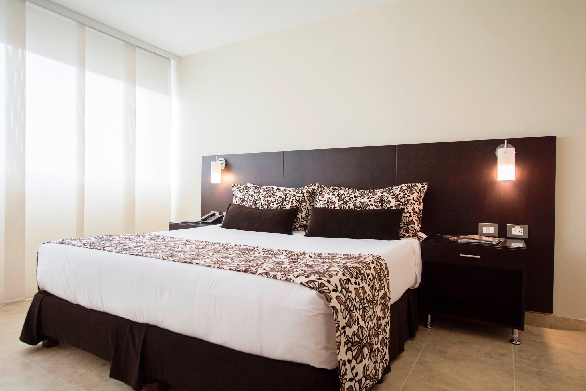 Hotel Casino Internacional Cúcuta Esterno foto A bedroom at the hotel