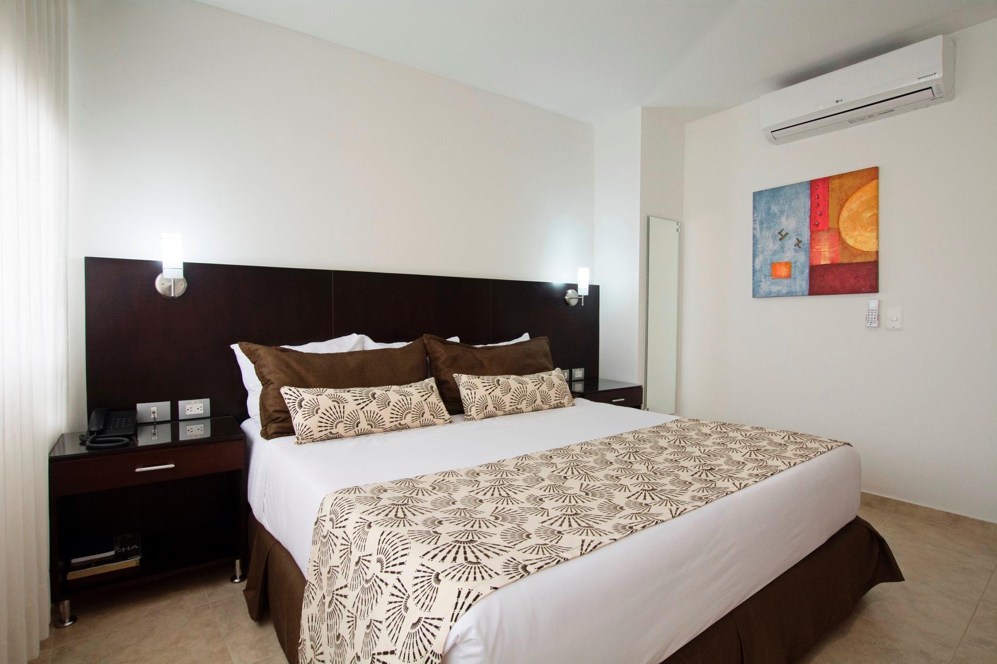 Hotel Casino Internacional Cúcuta Esterno foto A bedroom at the hotel